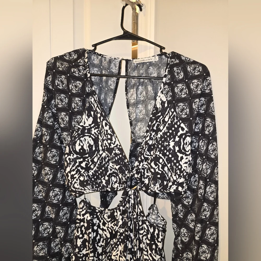 Abercrombie And Fitch Black and White Cutout Tie Back Maxi Medium Dress Long - Picture 8 of 13